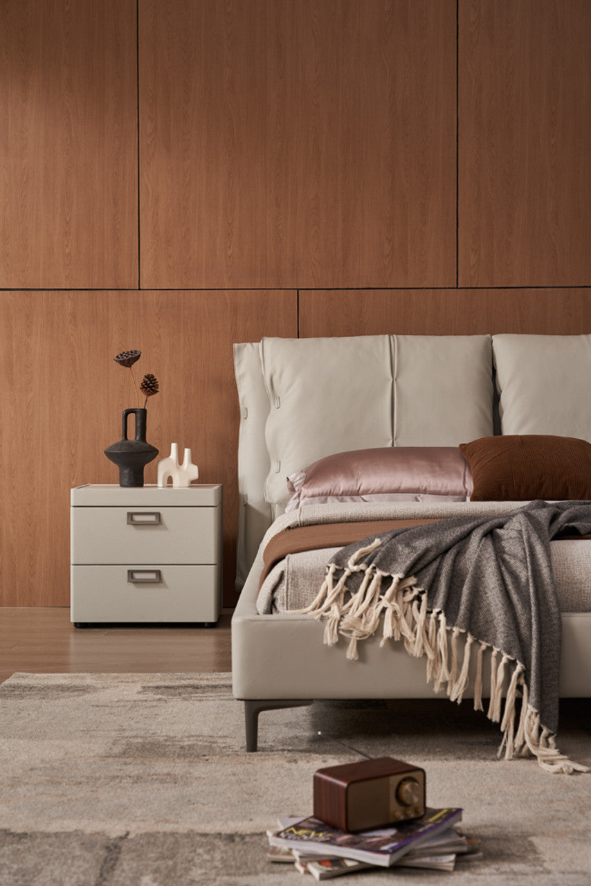 Grace Grey Leather Bedroom in FSB010 Smoke