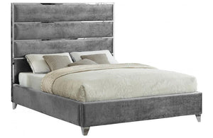 Eachthighearn Grey Bed
