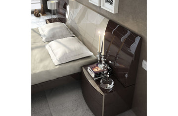 Jayce Modern Nightstand