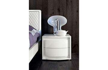 Dama Bianca Nightstand