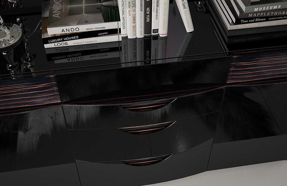 Jillian Black Modern 150 Dresser