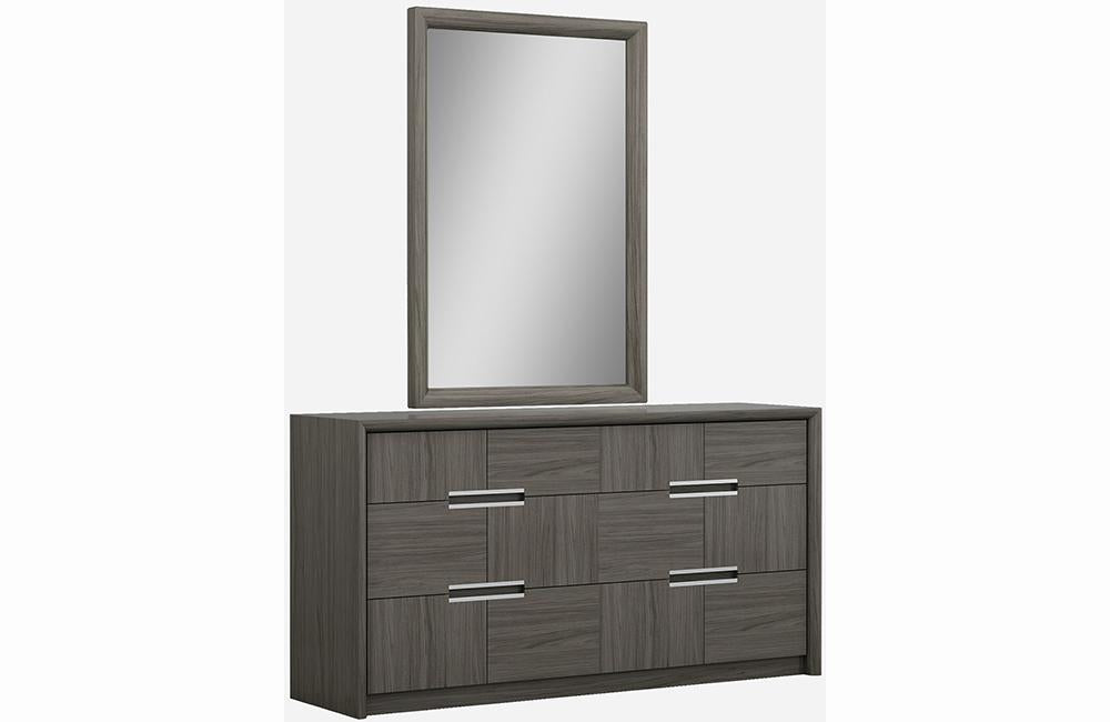 Lawson Dresser