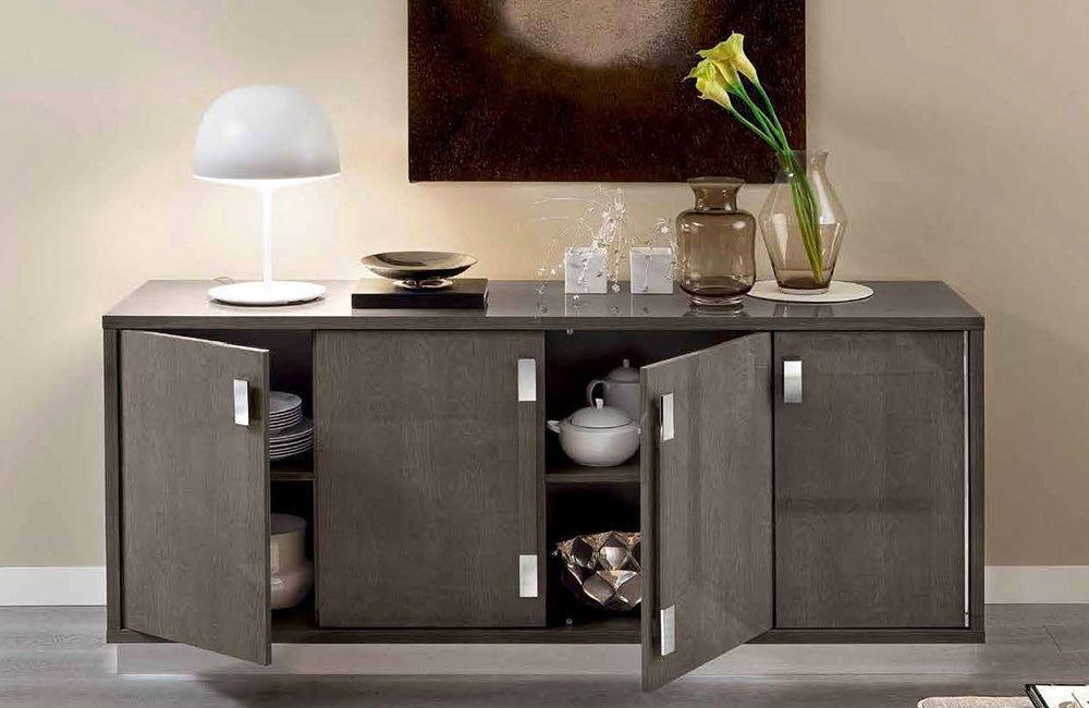 Platinum 4 Door Buffet w/Mirror