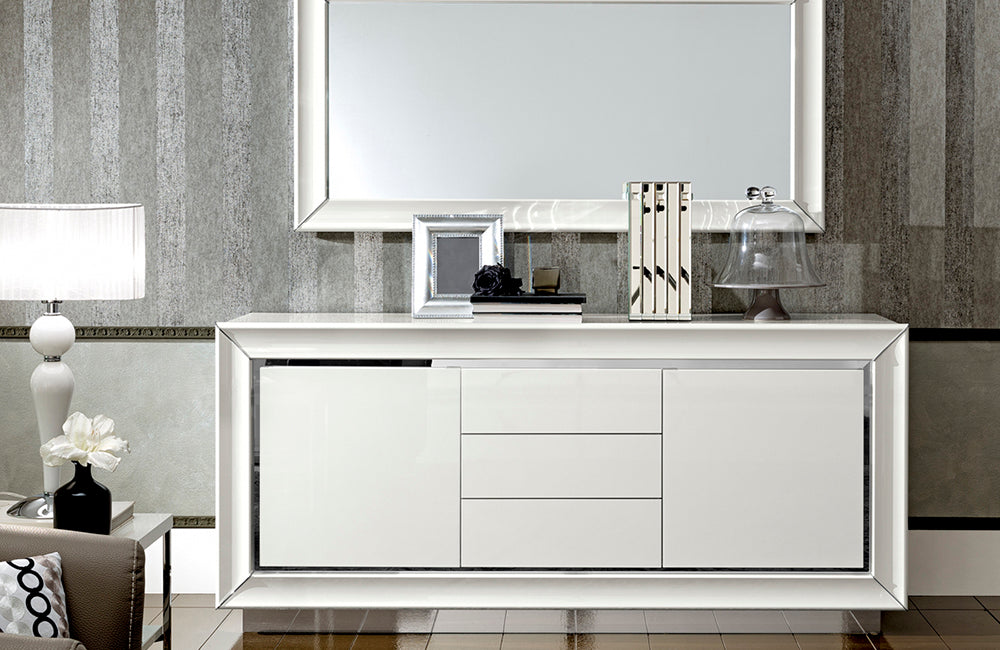 Dama Bianca 3-Drawer Buffet